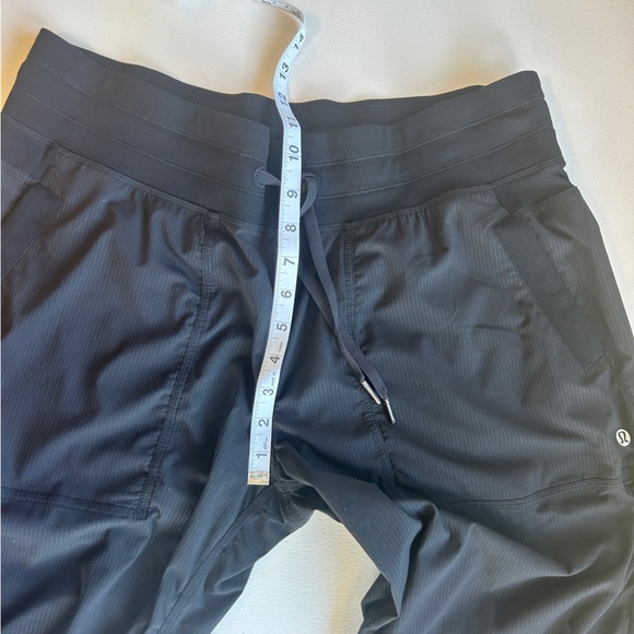 Lululemon Dance Studio Mid-Rise Pant Black Size 12 - Picture 10 of 13